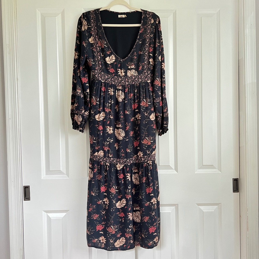Faherty Charcoal Black Floral Tiered Boho V-Neck Long Sleeve Midi Dress Size M